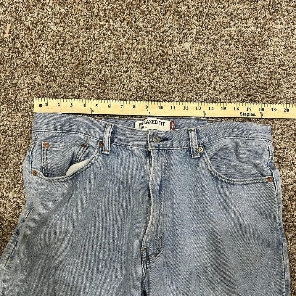 Vintage Levi's 550 Men's 38x32 Relaxed Fit Denim Light Wash